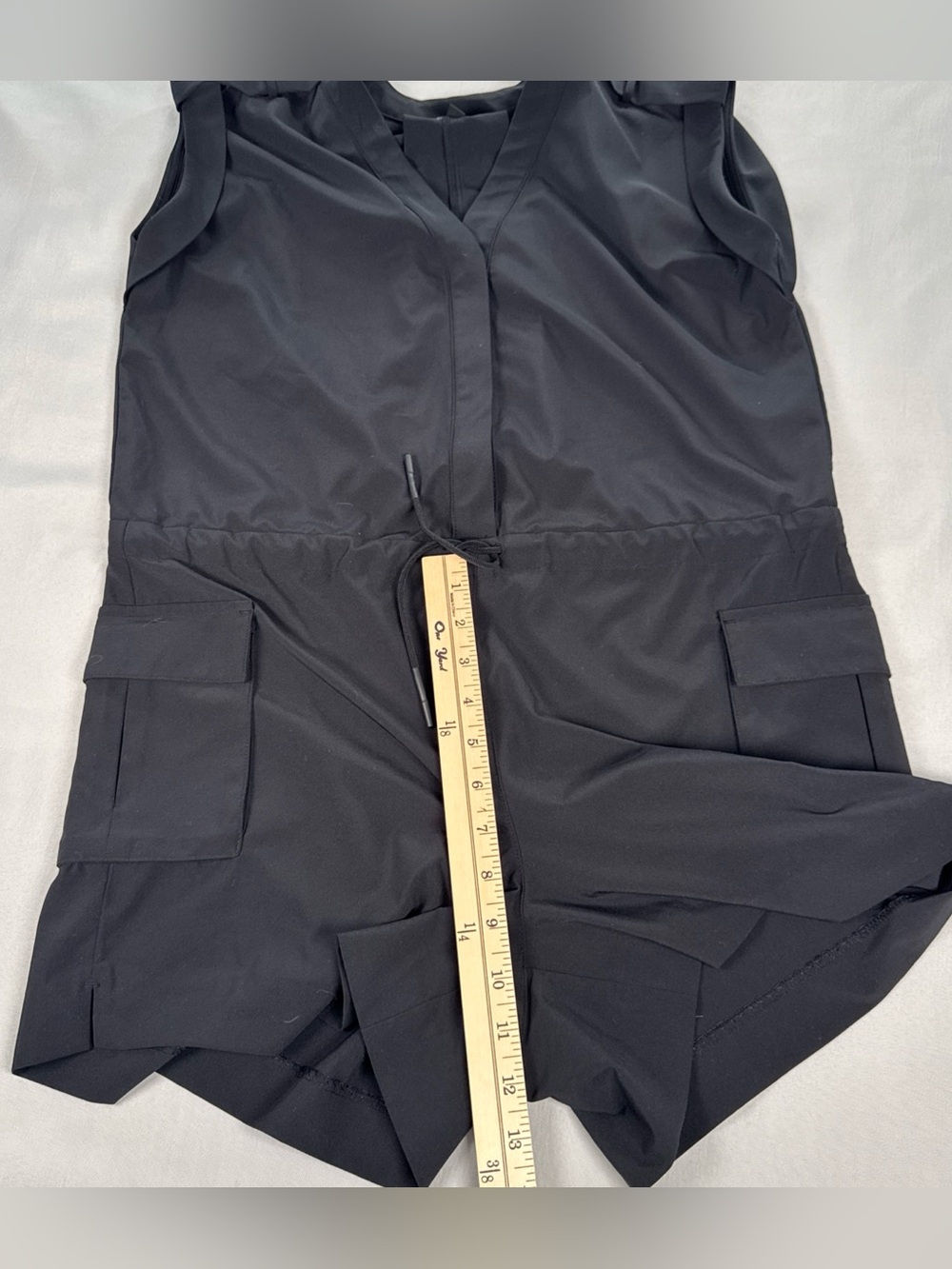 Athleta Womens Sutton Drawstring Romper Shorts Size 0 Black Pockets Short Sleeve - Picture 5 of 12